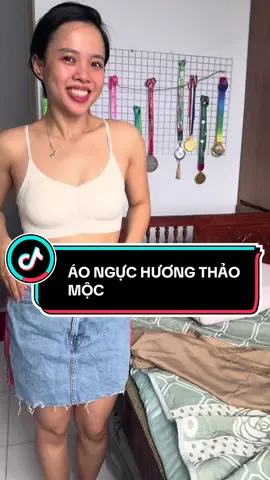 Các bé nữ sinh cấp 2-3 nhất định phải có 1 em áo này nhé #review #aonguc #santonyunderwear 