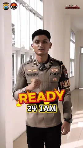 #Repost @humas_polresnganjuk ... *Call Center 110 Polri* adalah layanan telepon darurat yang dikelola oleh Kepolisian Republik Indonesia. - *Nomor:* 110 (gratis, 24 jam) - *Tujuan utama:* melaporkan keadaan darurat seperti kecelakaan, kebakaran, kriminalitas, atau situasi yang mengancam keselamatan. - *Fitur:*  - Penerimaan panggilan cepat oleh operator yang terlatih.  - Pengarahan ke unit respon terdekat (polisi, ambulans, pemadam kebakaran).  - Dapat diakses dari seluruh wilayah Indonesia, termasuk daerah terpencil.  Selain layanan call center 110 Polres nganjuk juga memiliki layanan pengaduan Melalui WA  Lapor Kapolres Nganjuk  081151 110110 yang langsung di respon oleh Kapolres Nganjuk. Jika Anda atau orang lain membutuhkan bantuan segera, silakan hubungi 110 atau WA Lapor kapolres Nganjuk. #spripimpoldajatim #poldajatim #divhumaspolri #bidhumaspoldajatim            