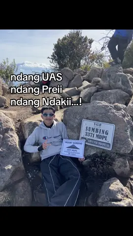 Lawu Lawu #lawuviacemorosewu #sumbingmountain #4u 