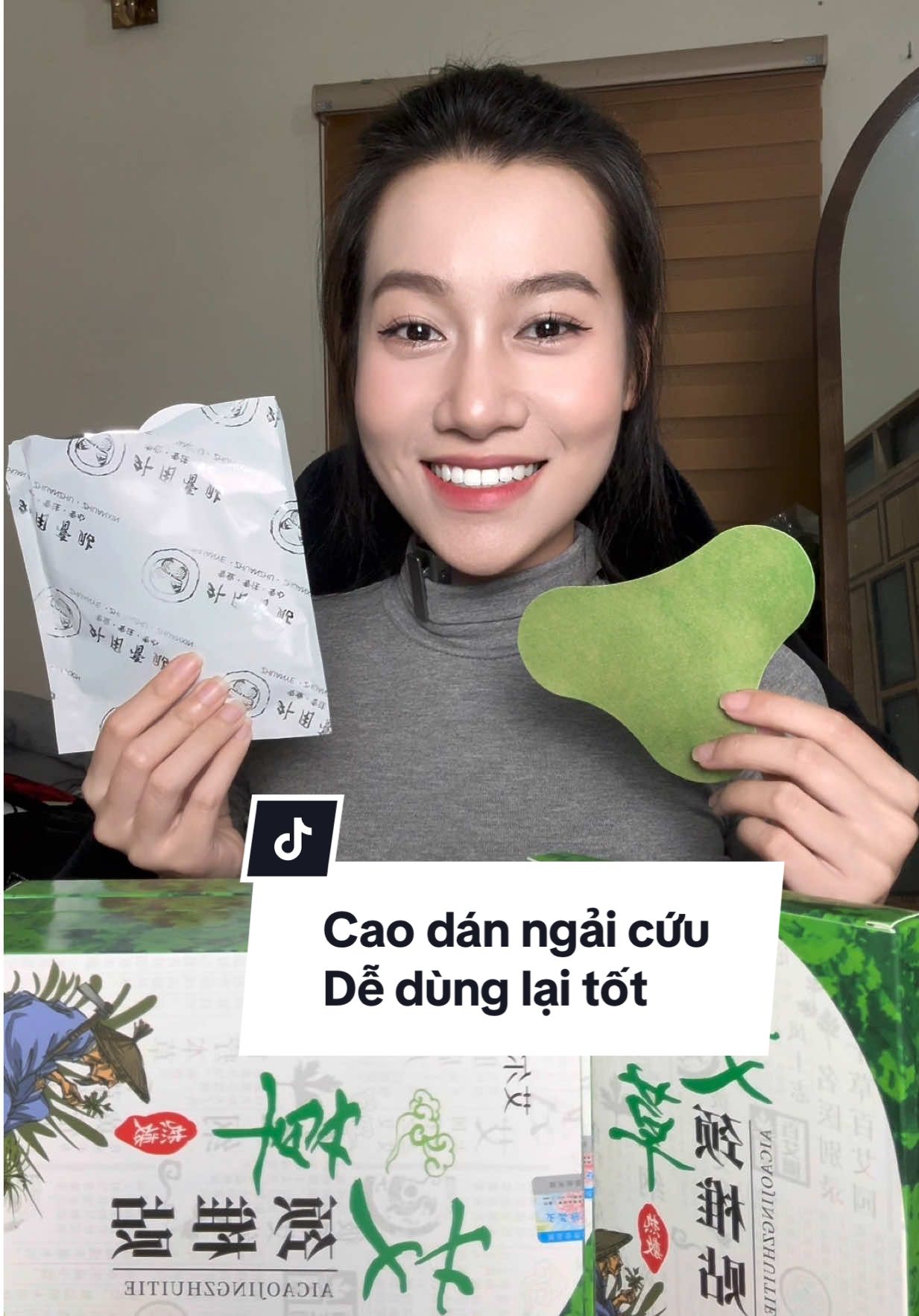@Em My Review ᰔ đau xương khớp, mỏi cổ vai gáy,…. Dán em cao ngải cứu vừa tốt vừa thơm #caodan #caodanngaicuu #thaoduoc #xuongkhop #emmyhihi 