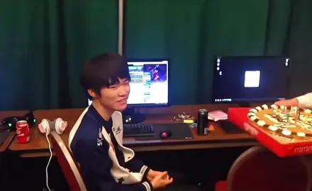 youth #faker #skt #t1 #fyp #xh