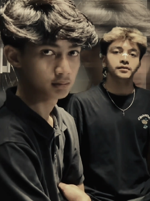 Mentang' kembar garuk' aja brngan😭🤏🏻@فيصل @B0tol_marJan #fyppppppppppppppppppppppp #bismillahfyp #fyp #kusumawaraofficial 