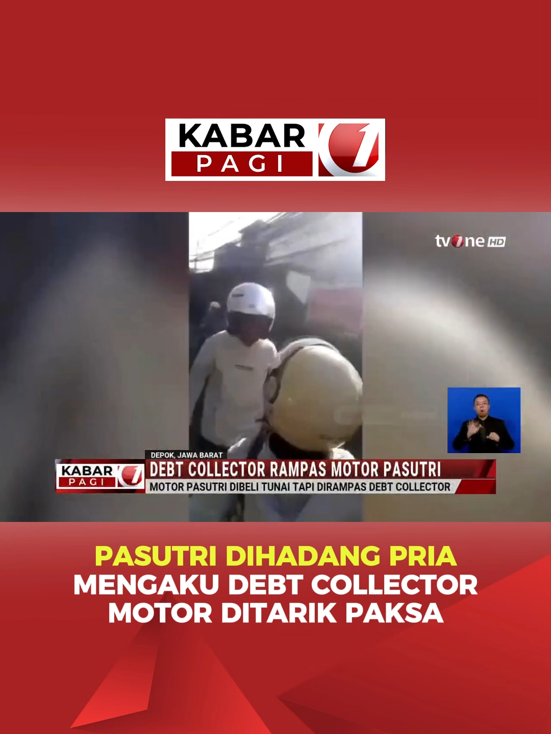 🚨 Aksi penghadangan pasutri oleh pria yang mengaku debt collector bikin warga Depok geram! Insiden terjadi di Jalan Raya Bogor, Cilodong, ketika dua pria mencegat dan mencoba menarik paksa motor milik pasangan suami istri. Para pelaku menuduh korban menunggak cicilan, namun pemilik motor mengaku membeli kendaraan secara tunai. Perdebatan memanas hingga membuat istri korban histeris ketakutan.  Keributan ini memicu kemacetan, namun upaya perampasan akhirnya gagal setelah warga berkerumun dan menolong korban. Polisi menegaskan, penarikan kendaraan di jalan oleh debt collector adalah tindakan yang tidak dibenarkan.  📡 Pantau terus tvOne untuk melihat berita terbaru! #BreakingNews #KabarTvOne #UpdateTvOne #BeritaTerkini #Depok #DebtCollector #Penghadangan #Cilodong