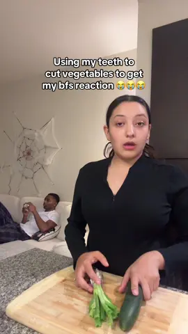 He say he not eating 😭😭 