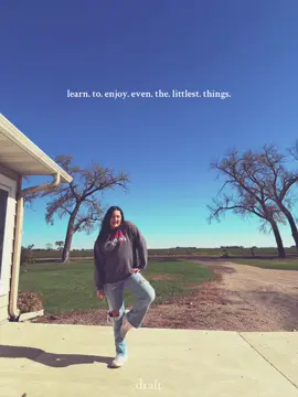 just the little things in life 🤏🏼