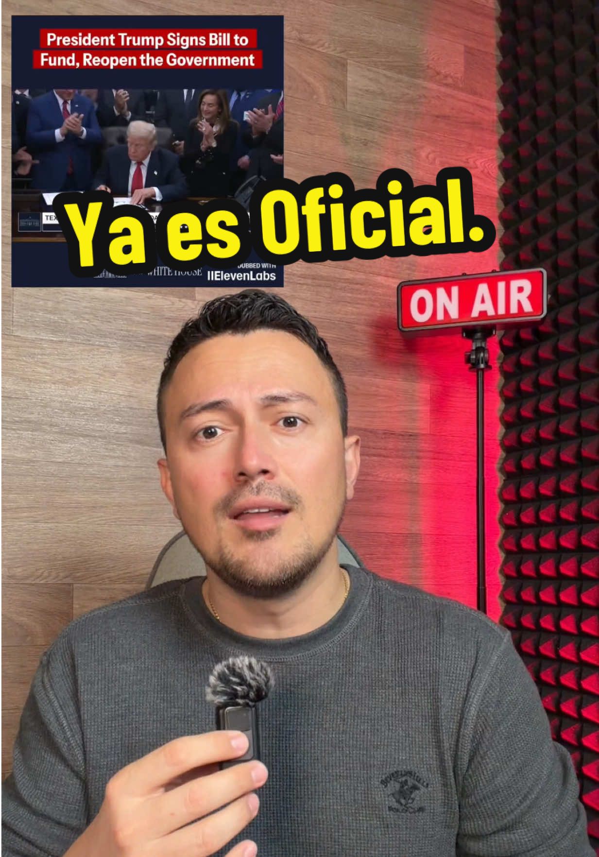 🇺🇸 El gobierno de EE.UU. volvió a funcionar después de 43 días porque Donald Trump firmó el acuerdo que reabre todas las agencias, reactiva los pagos de más de un millón de empleados y frena miles de despidos, mientras los demócratas se quedaron sin lograr la ampliación de los beneficios de salud que exigían; la reapertura salió adelante con una votación de 222-209 en la Cámara y deja al presidente con ventaja política en la negociación que viene. #parati 