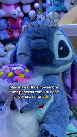 No dejes que sea espectadora  Sorpréndela con una corona 👑✨. 955.294.138. #diaderegalarcoronitas #amor #parati #stitch #enviosatodoelperu 