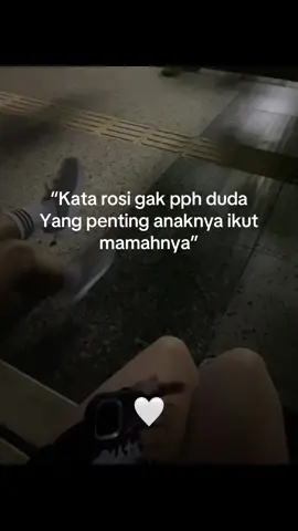 @rosii...hw #berandatiktokfyp #fypage #tangerngjaynti 