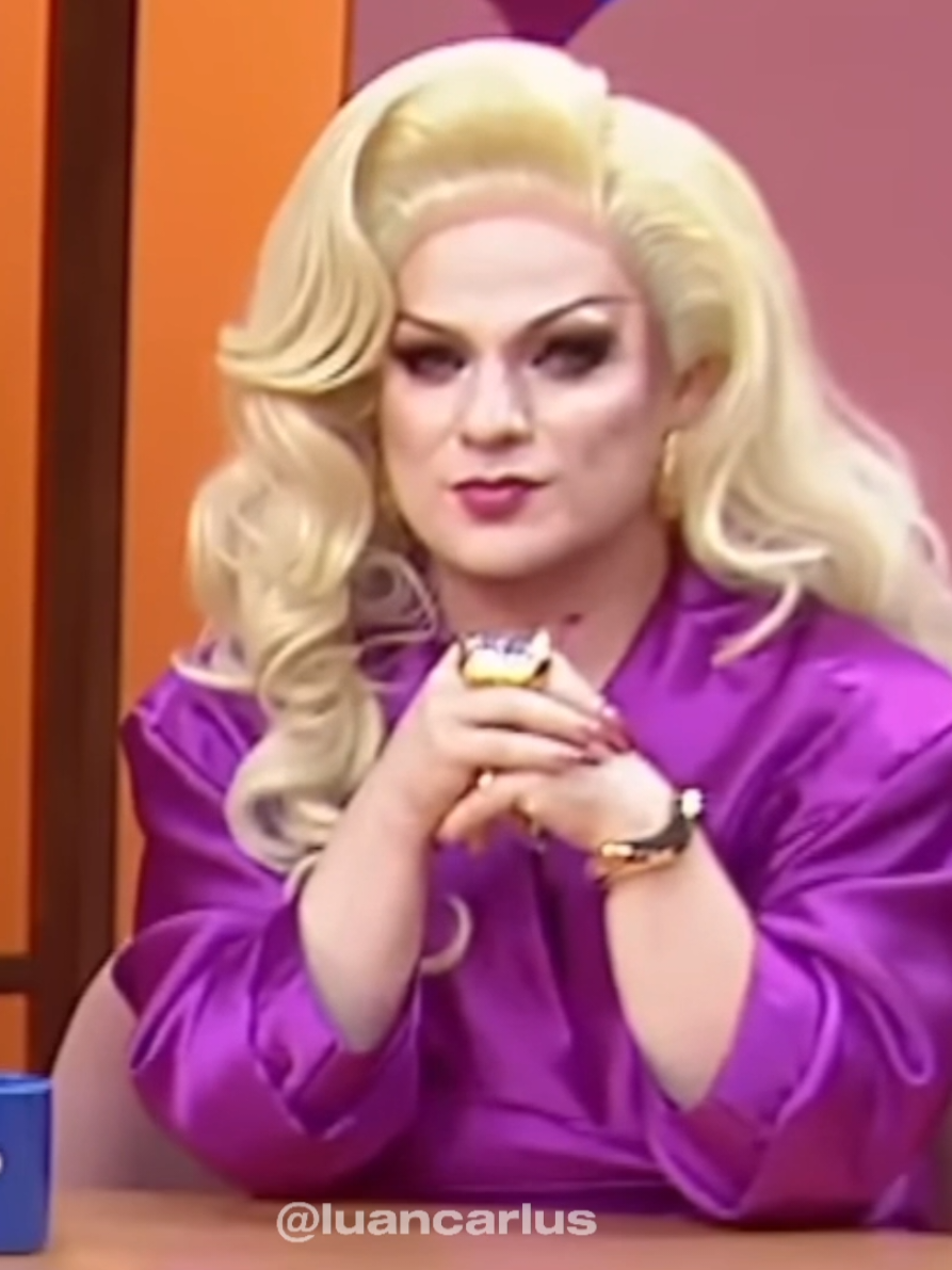 e a música do dia, vai ficar por conta da cantora cláudia leite... #fyp #floptok #viraltiktok #lorelayfox 