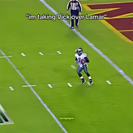 I’m taking Vick Over Lamar#michaelvick #lamarjackson #nfl #football #sports 