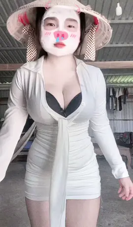 Cứng đơ vậy cha