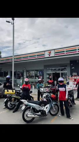 #ใต้ถุนพาทัวร์🎌 #ทัวร์ริ่งหลังบ้าน🚀 #ใช้ในการท่องเที่ยวเท่านั้น🏞️ #125ทัวร์ริ่ง #ฟีดดดシ 