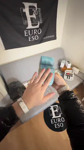 #2k26 #millionare #iphone17 #louvre #motivate 