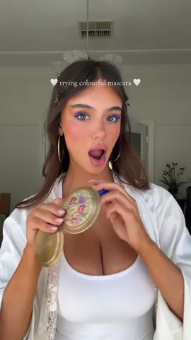 the last one shocked me!! 💁🏽‍♀️ @Maybelline NY #maybellineaunz #skyhigh #ad 