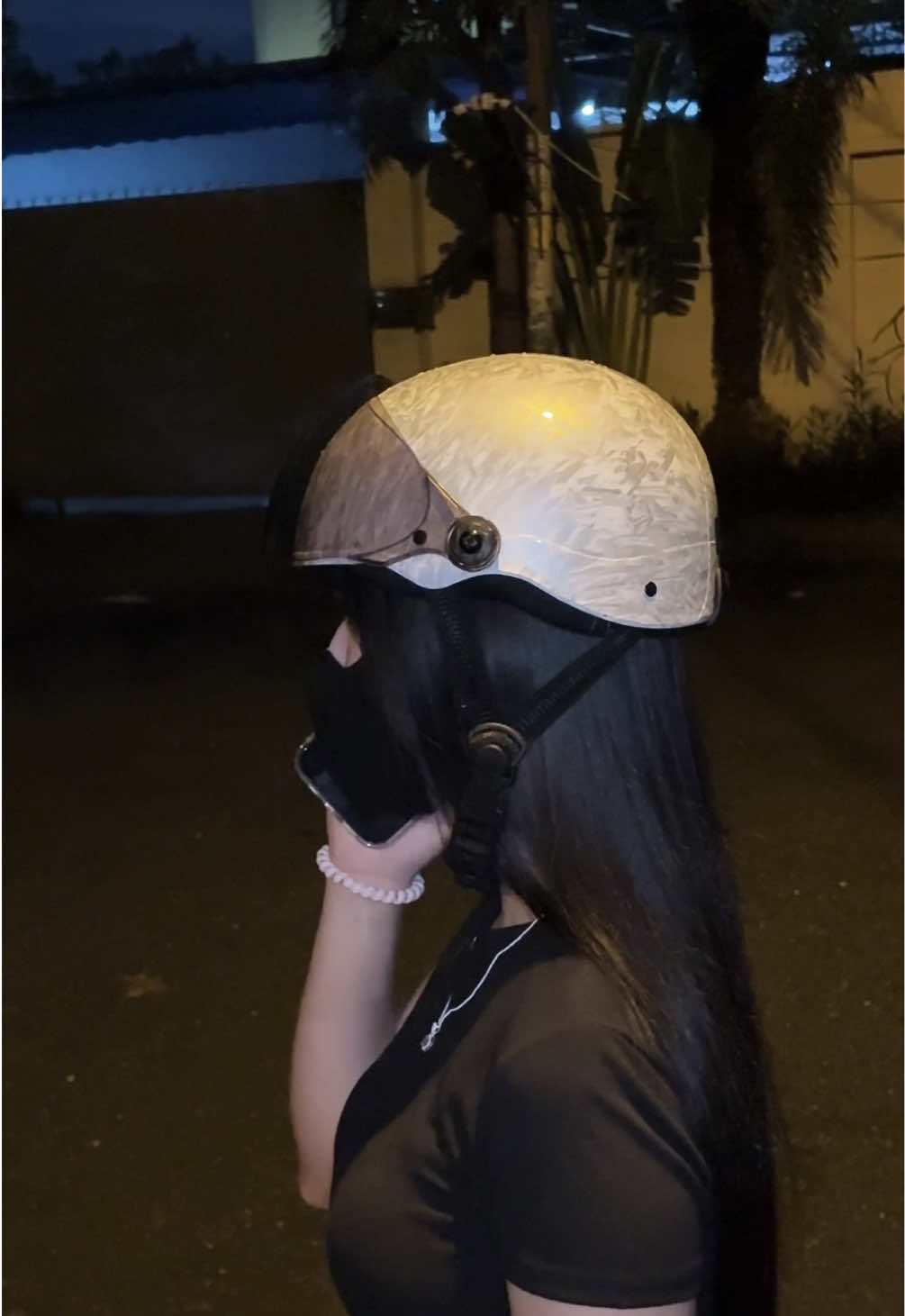 Mũ bảo hiểm có kính #mubaohiem #thoitrang 