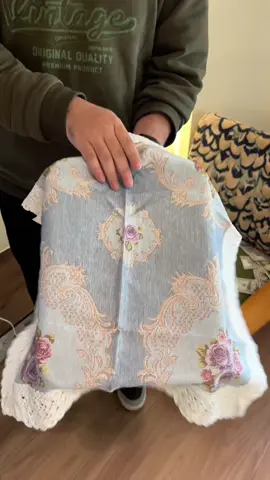 This Christmas, I wanted to give my kids something different #cashenvelopes #Christmasgift #Christmasmoney #moneyclip #cashstuffing 