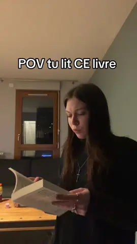 Rêveuse 🤩🤩#sarkozy #bouquin #droit 