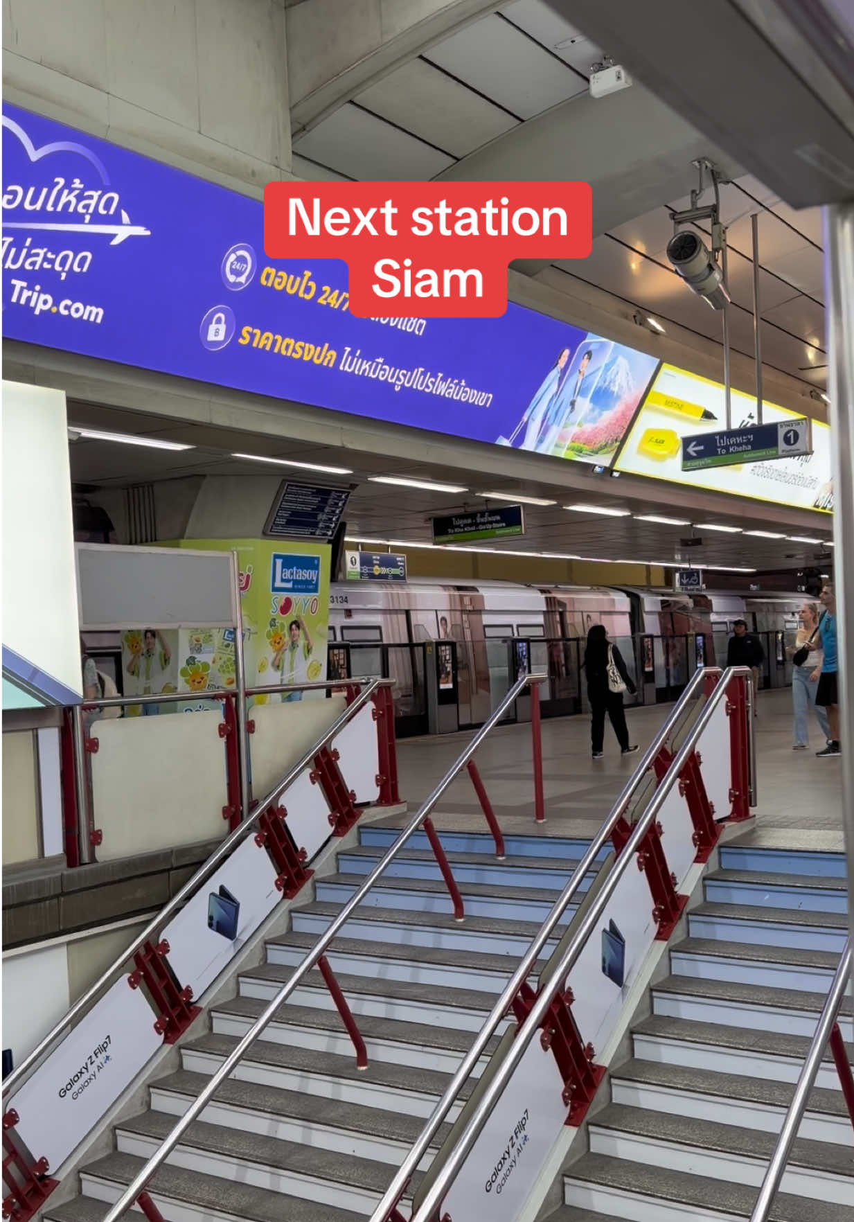 Bà chưa đi Bangkok bà hong biết được đâu, cái sound này gây nhớ nhung lémmmm 🥹🥰🇹🇭 #nghienthailan #bangkok #thailand 