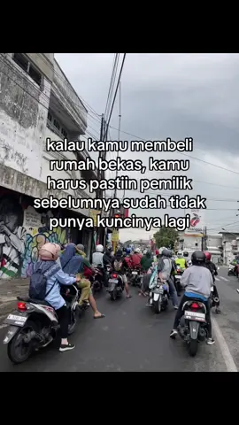 pemilik sebelumnya sudah tidak mempunyai kunci, tetapi rumah itu selalu terbuka untuknya #alwayssmile #fyp #wegahdrama 