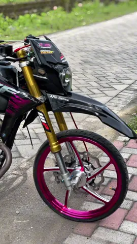 🤪🤙#supermotoherex #bayubahagia_ #crfherexstyle #fyp 