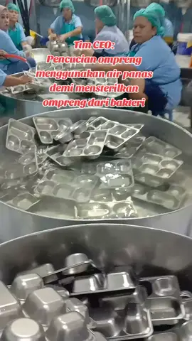 kita pastikan omprengan itu bersih dan steril dari segala kuman.... #dapurmbg  #dapurnadithamanalu #makanbergizigratis  #bgn 