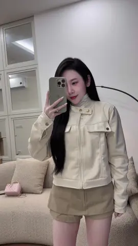 Khoác da lộn #aokhoac #thoitrang #xuhuong 