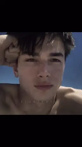 lowk high effort #hateeq #mog #looksmax #bp #mogged 