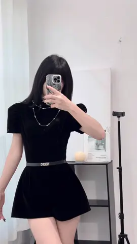 10₫ 😘😘😘 #mimclothing #setdoxinh #vayditiec #vaynhung #jump 