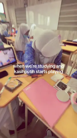 radio #dipo1 today..  #fypage 