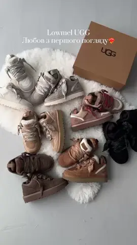 ДЛЯ ЗАМОВЛЕННЯ ПИШІТЬ В INSTAGRAM: this.darmikss📩 або переходьте по силці в шапці профілю🌸#ugg #ugglowmel #wintershoes #wintershoes #uggboots 
