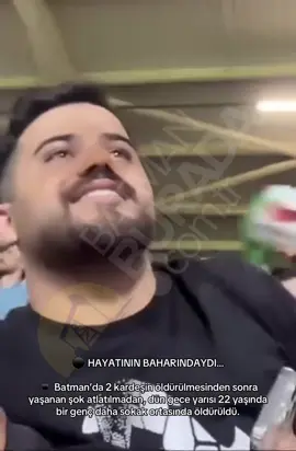 ⚫️ HAYATININ BAHARINDAYDI… ▪️ Batman’da 2 kardeşin öldürülmesinden sonra yaşanan şok atlatılmadan, dün gece yarısı 22 yaşında bir genç daha sokak ortasında öldürüldü. ▪️ Henüz 22 yaşında olan Ferit P., vücudunda aldığa kurşunlardan sonra kurtarılamadı. Gece yarısı 03:30’da yaşanan olayda 2 kişi de yaralandı. Olayın alacak verecek meselesi olduğu öğrenildi.  ▪️ Taziyeler, GAP Mahallesi taziye evinde kabul edilecek.