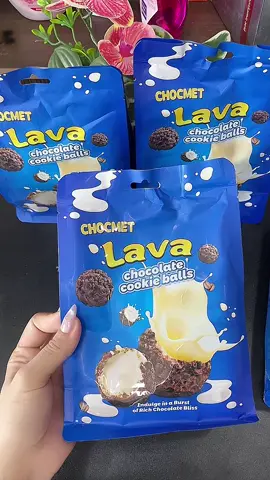 Ngon xỉu luôn trời ơi.bên ngoài giòn tan.bên tròn đẫy kem luôn ạ#doanvat #banhngon  @Hiền Tạp Hoá  @Hiền Tạp Hoá  @Hiền Tạp Hoá 