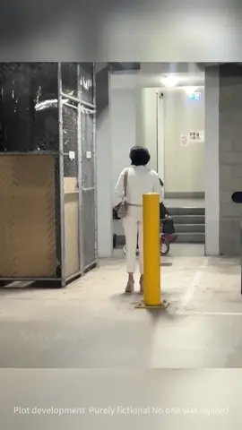 #foryourpage #funnyprank #prank #scareprank #funny 