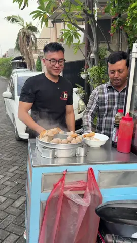 Enak Musim Hujan Hangat