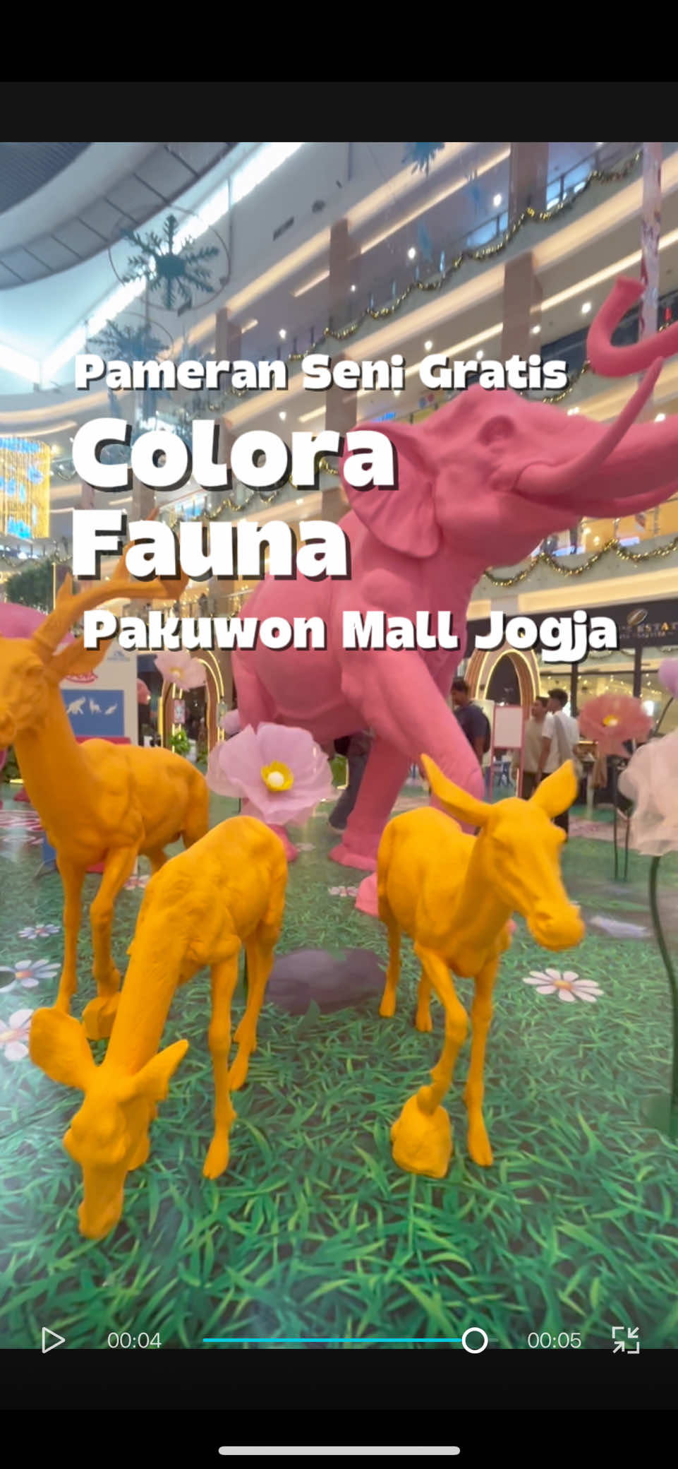 ✨ Pop Art Exhibition is here! 🎨🔥 Jangan lupa kunjungi Grand Atrium Pakuwon Mall Jogja di lantai Ground Floor untuk menikmati “Art Topia: Pop Art Exhibition” pada 6–16 November nih! . Selain pameran seni penuh warna, ada juga berbagai penampilan menarik yang rugi untuk dilewatkan: 🌟 Indonesia Culture Dance 🎶 Choir & Folk Music ✨ Performances by Aceh, Papua & Central Kalimantan communities 💃 Traditional Dance Performance & Competition 👗 Fashion Show 🎭 Tari Topeng Kelana by Francis El Nathan 📅 Save the date: 6–16 November 📍 Grand Atrium, Pakuwon Mall Jogja . #ArtTopia #PopArtExhibition #PakuwonMallJogja #ArtExhibition #JogjaEvent #CulturalPerformance #IndonesiaDance #PameranSeniRupa #SeniRupa #Kebudayaan #PameranSeni #Kesenian #Budaya #artexhibition #art #WisataYogya #WisataJogja #PlaceToGoYogya #PlaceToGoJogja #PameranSeniYogya #PameranSeniJogja #PameranSeniRupa #SeniRupaJogja #ExploreJogja #ExploreYogyakarta #JogjaGallery #JogjaArtWeek #ArtExhibitionJogja