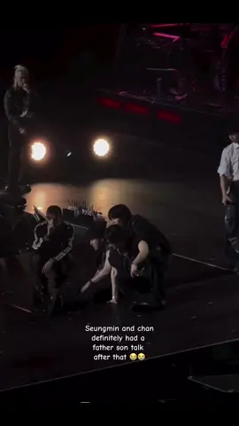 And the way I.n pointed at SEUNGMIN PHAHAHAHAH//#YouMakeStrayKidsStay #seungminstraykids #straykids #kpopfyp #kpopstans ||vid cr: X