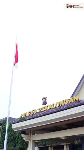 Halo Sahabat Propam Kritik untuk membangun menuju arah yang lebih baik. Gunakan QRcode Yanduan Propam Polri.  Mari berpartisipasi untuk Polri Presisi #polriuntukmasyarakat #polripresisi #divpropampolri #promomakan1111 #fyp  @Polisi.Pekalongan 