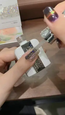 #nail #sơnnhũsiêusáng #đánails #nhữngmẫunailsđẹp #mẫunailđẹp                       