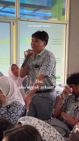 ya Allah jangan cabut nyawa anakku. buku ibu aku nggak sekuat itu udah ada di showcase aku ya #ibuakunggaksekuatitu 
