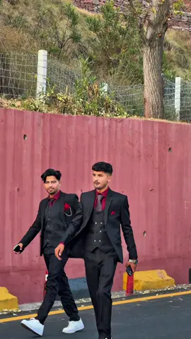 🙂Hayee Gurbat 🤣#foryou #foryoupage #viraltiktok #viralvideo #funny 