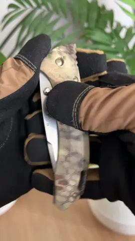 Buck Knife 286 USA.                       #buckknife #campuflage #knife #hunting 