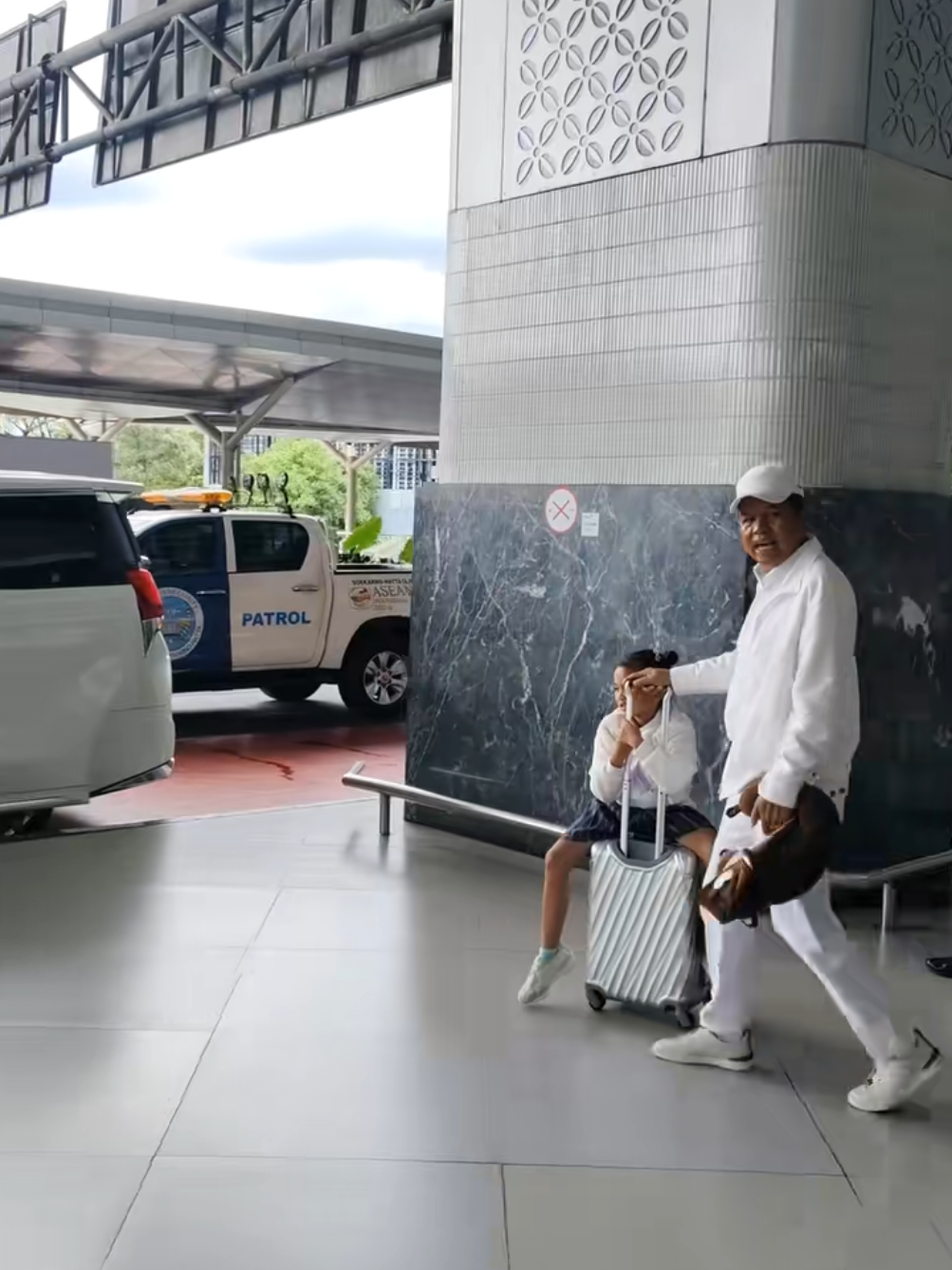 #KDM #dedimulyadi #nihyang #kangdedimulyadi #bapakaing 