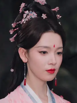 Dia berhasil, dan tidak membuat dirinya menjadi orang jahat. #whispersoffate #shuilongyin #luoyunxi #TikTokTainment #BahasDrama 