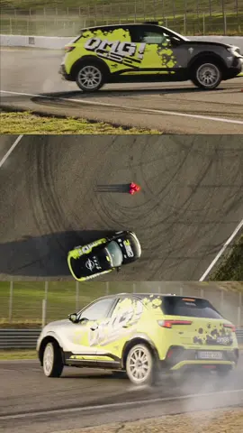 Mokka Rally! Who says electric cars can’t be fun? #vauxhall #mokkarally #rallycar 