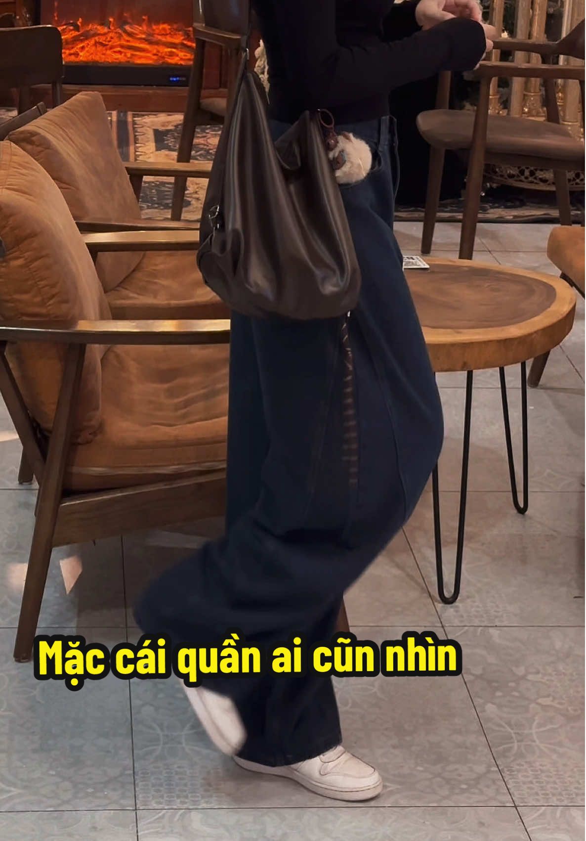 Mặc cái quần đi cafe ai cũng nhìn #xuhuong #quanjeanongrong #retroshop 