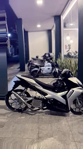 setdah apa meleduk bae🗿 #aerox155 #foryoupage #ring17style #aerox #fyp 