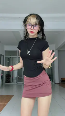 ကတတ်သလိုကမယ်….🫩🤎@Nan Thazin Mk Shop @Nan Thazin Mk Shop #ရောက်ချင်တဲ့နေရာရောက်👌 