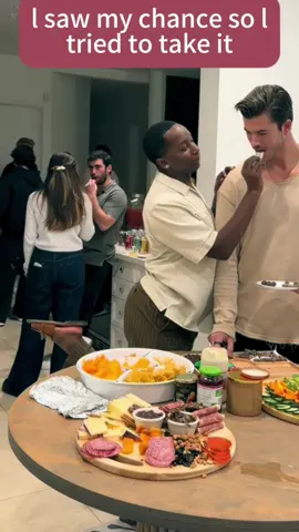 When your best friend feeds you🤣#fyp #foryou #funny #friends #fun 