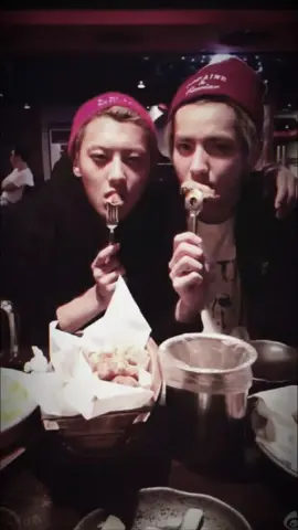 thời đấy ai qua đc hai anh#xhtiktok #ngodiecpham #exo #kris #hoangtuthao