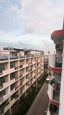 Thôi được rồi, vốn dĩ cũng chẳng cần ai đến che ô!! #mocbaicampuchia🇻🇳🇰🇭 #cambodia🇰🇭 #xhtiktok #fyp 